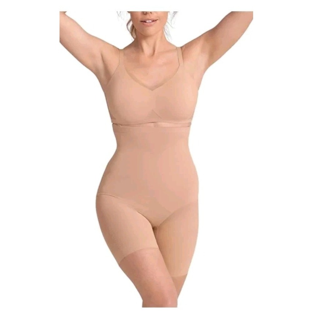 NWT Honeylove SuperPower Short In Sand Sz L Sculptwear Garment Bag